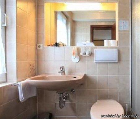 Hotel Am Schelztor Esslingen am Neckar Esterno foto
