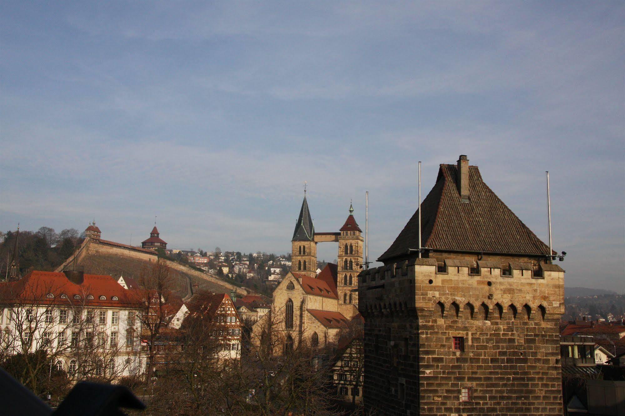 Hotel Am Schelztor Esslingen am Neckar Esterno foto